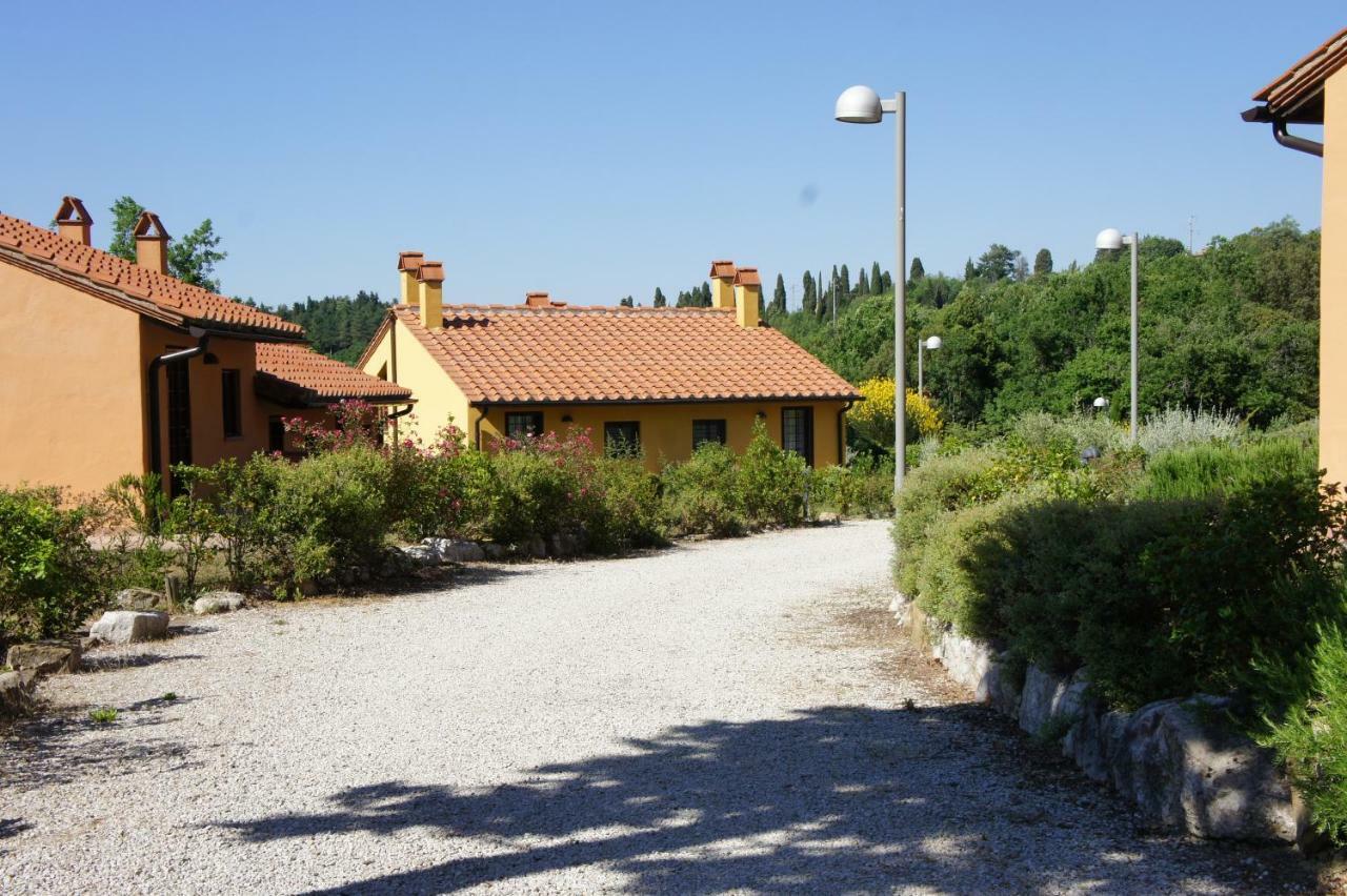 Villa Borgo La Fungaia Гамбаси Терме Екстериор снимка