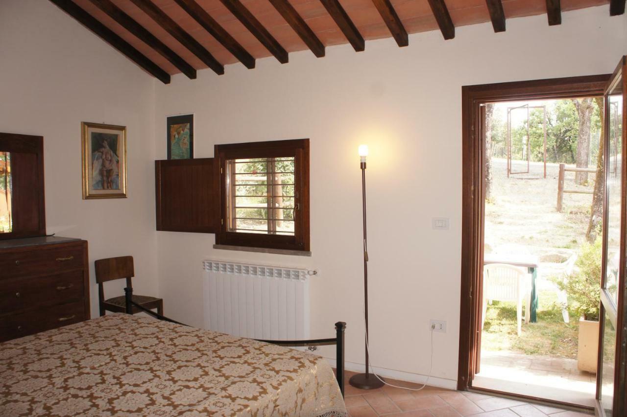 Villa Borgo La Fungaia Гамбаси Терме Екстериор снимка